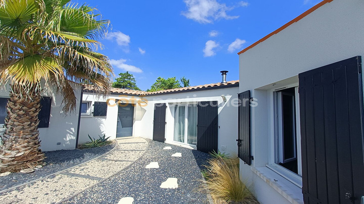 Ma-Cabane - Vente Maison SAINT-CHRISTOPHE, 175 m²
