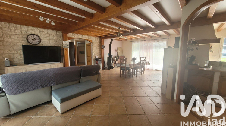 Ma-Cabane - Vente Maison Saint-Christophe-de-Double, 143 m²