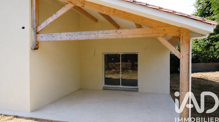 Ma-Cabane - Vente Maison Saint-Christophe-de-Double, 135 m²