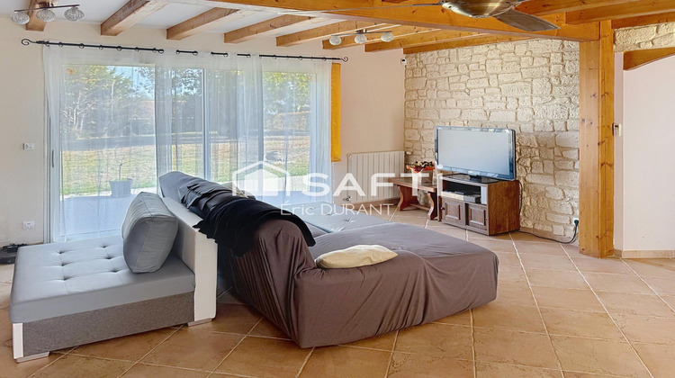 Ma-Cabane - Vente Maison Saint-Christophe-de-Double, 148 m²