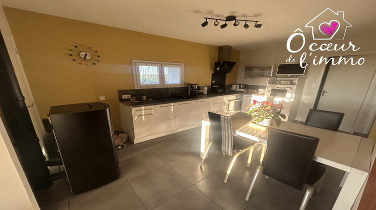 Ma-Cabane - Vente Maison Saint-Christophe-du-Bois, 149 m²