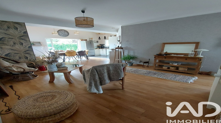 Ma-Cabane - Vente Maison Saint-Christophe-du-Bois, 127 m²