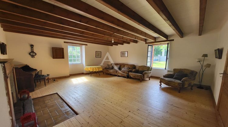 Ma-Cabane - Vente Maison SAINT-CHRISTOPHE-DU-LIGNERON, 123 m²