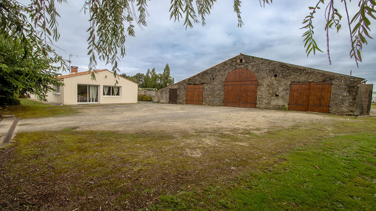 Ma-Cabane - Vente Maison SAINT-CHRISTOPHE-DU-LIGNERON, 100 m²