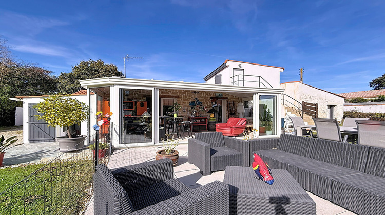 Ma-Cabane - Vente Maison SAINT-CHRISTOPHE-DU-LIGNERON, 155 m²