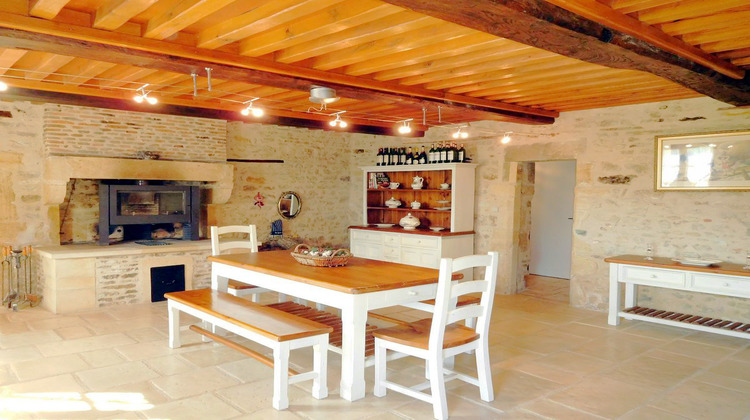 Ma-Cabane - Vente Maison Saint-Christophe-en-Brionnais, 240 m²