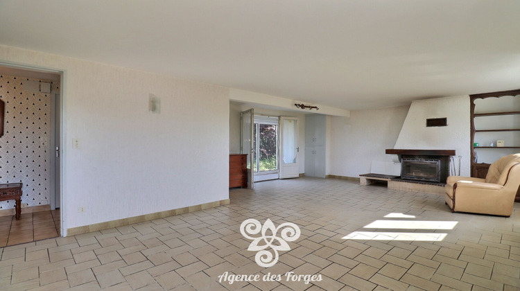 Ma-Cabane - Vente Maison SAINT-CHRISTOPHE-LA-COUPERIE, 104 m²