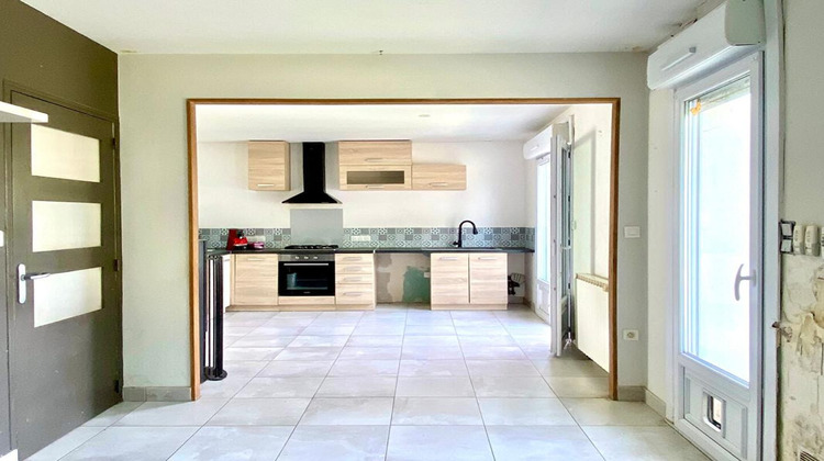 Ma-Cabane - Vente Maison SAINT CHRISTOPHE LA COUPERIE, 112 m²