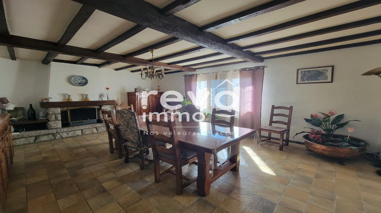 Ma-Cabane - Vente Maison SAINT CHRISTOPHE LA COUPERIE, 180 m²