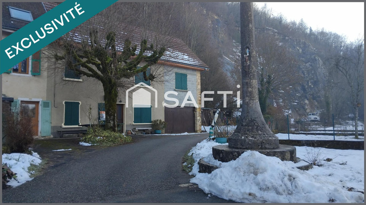 Ma-Cabane - Vente Maison Saint-Christophe-sur-Guiers, 83 m²