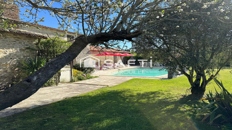 Ma-Cabane - Vente Maison Saint-Christophe-sur-Roc, 223 m²
