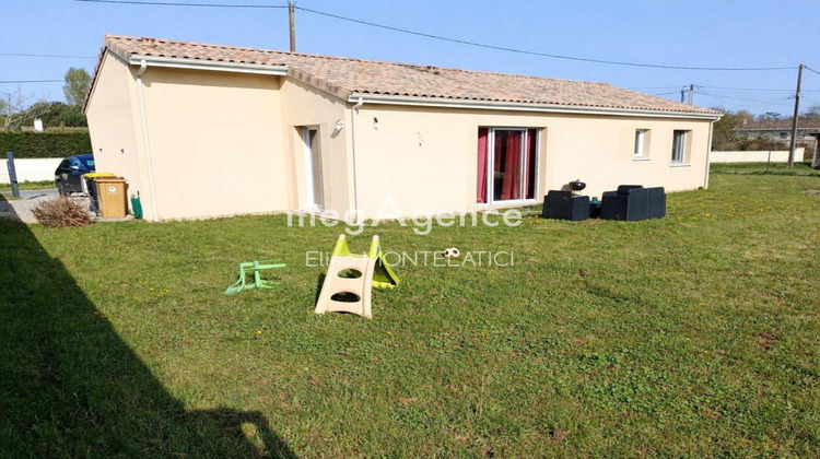 Ma-Cabane - Vente Maison SAINT CIERS D ABZAC, 102 m²