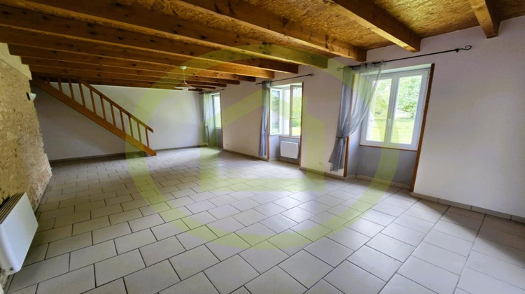 Ma-Cabane - Vente Maison SAINT CIERS SUR GIRONDE, 110 m²