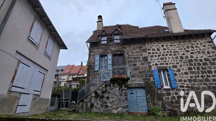 Ma-Cabane - Vente Maison Saint-Cirgues-de-Jordanne, 87 m²