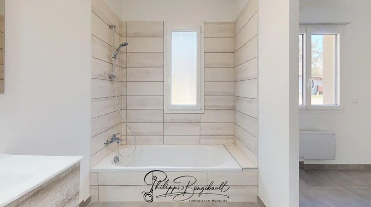 Ma-Cabane - Vente Maison Saint-Clair-de-la-Tour, 142 m²