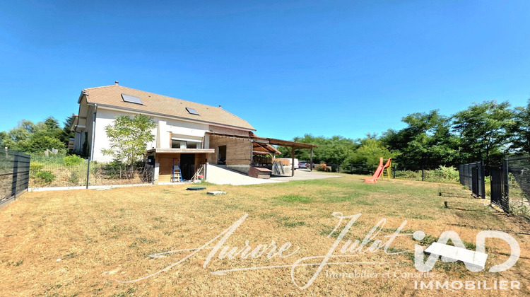 Ma-Cabane - Vente Maison Saint-Clair-de-la-Tour, 225 m²