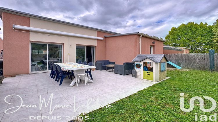 Ma-Cabane - Vente Maison Saint Clair du Rhone, 69 m²