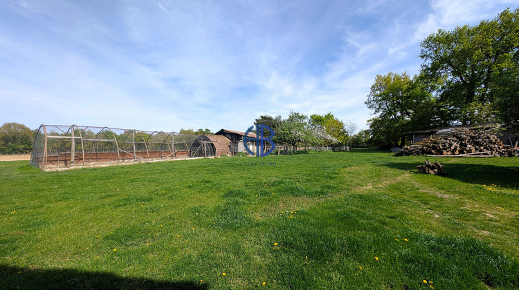 Ma-Cabane - Vente Maison SAINT-CLAIR-SUR-GALAURE, 283 m²