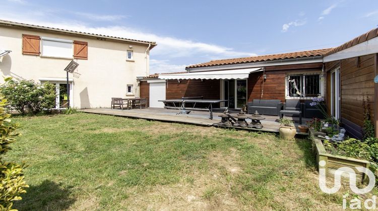 Ma-Cabane - Vente Maison Saint-Clar-de-Rivière, 186 m²