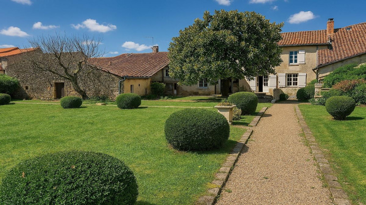 Ma-Cabane - Vente Maison SAINT CLAUD, 150 m²