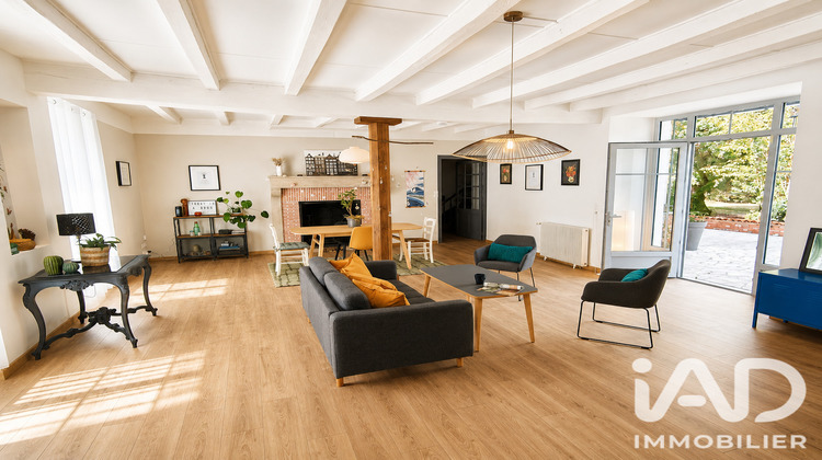 Ma-Cabane - Vente Maison Saint-Claud, 353 m²