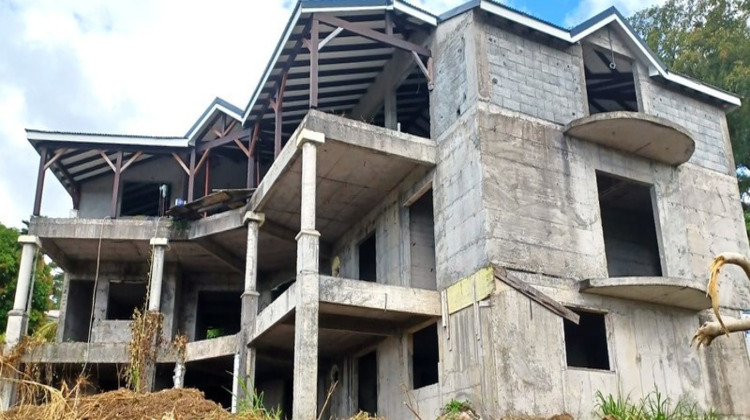 Ma-Cabane - Vente Maison SAINT CLAUDE, 480 m²