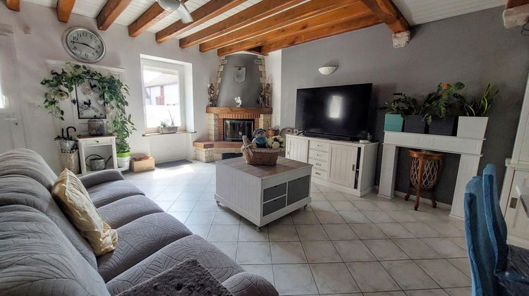 Ma-Cabane - Vente Maison SAINT CLAUDE DE DIRAY, 195 m²