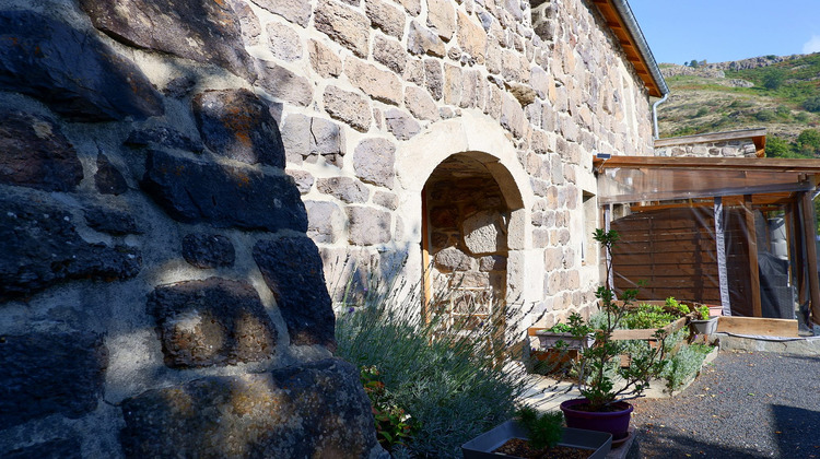 Ma-Cabane - Vente Maison Saint-Clément, 284 m²