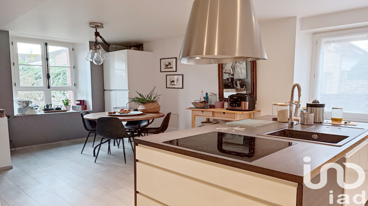 Ma-Cabane - Vente Maison Saint-Clément, 201 m²