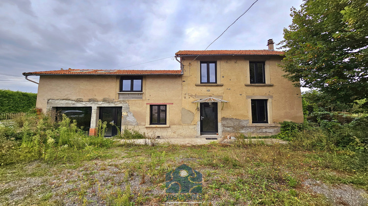 Ma-Cabane - Vente Maison Saint-Clément-de-Régnat, 175 m²