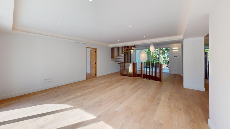 Ma-Cabane - Vente Maison Saint-Clément-de-Rivière, 340 m²