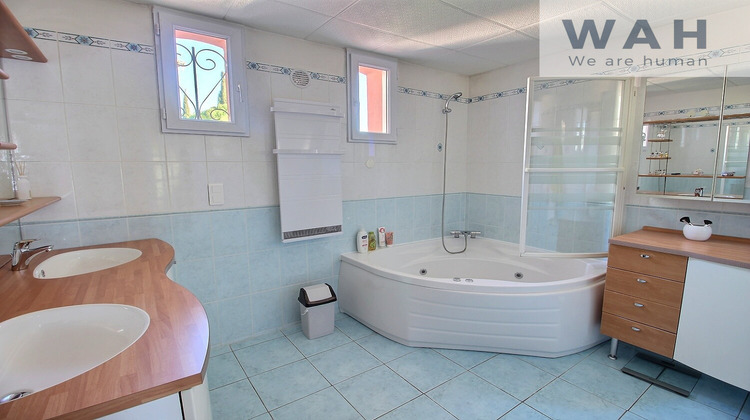 Ma-Cabane - Vente Maison Saint-Clément-de-Rivière, 159 m²