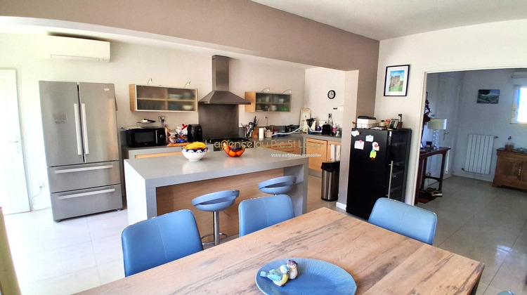 Ma-Cabane - Vente Maison Saint-Clément-de-Rivière, 190 m²