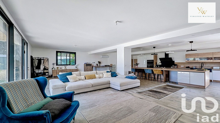 Ma-Cabane - Vente Maison Saint-Clément-de-Rivière, 222 m²