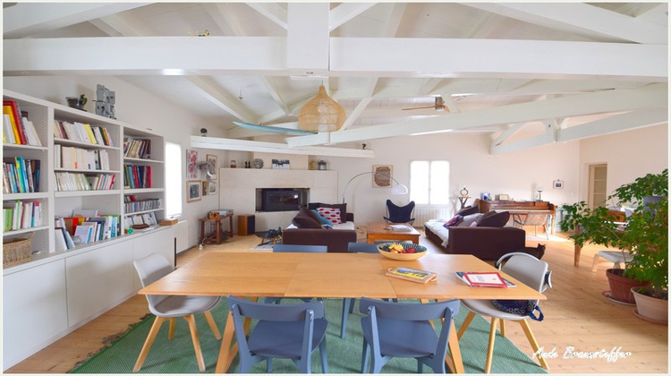 Ma-Cabane - Vente Maison SAINT CLEMENT DES BALEINES, 198 m²