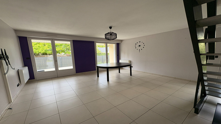 Ma-Cabane - Vente Maison SAINT-CLEMENT-DES-LEVEES, 103 m²