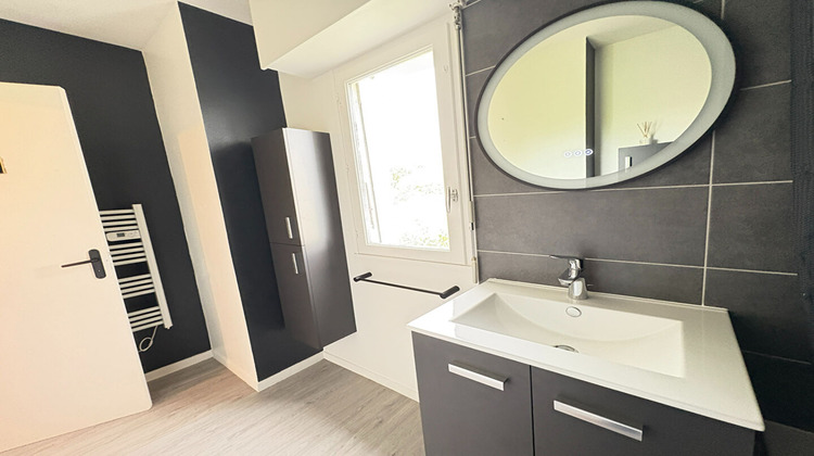 Ma-Cabane - Vente Maison SAINT-CLEMENT-DES-LEVEES, 103 m²