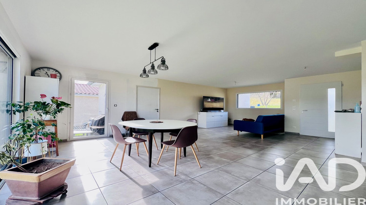 Ma-Cabane - Vente Maison Saint-Clément-les-Places, 103 m²