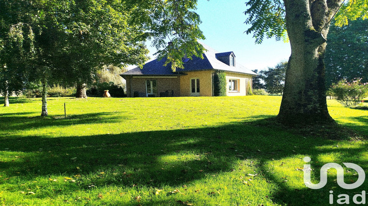 Ma-Cabane - Vente Maison Saint-Cosme-en-Vairais, 220 m²