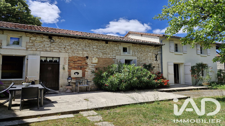 Ma-Cabane - Vente Maison Saint-Coutant, 147 m²
