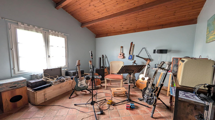 Ma-Cabane - Vente Maison SAINT-COUTANT, 234 m²