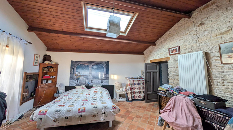 Ma-Cabane - Vente Maison SAINT-COUTANT, 234 m²