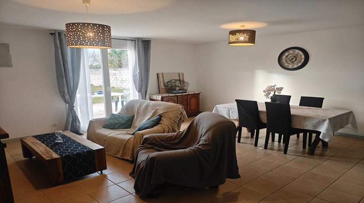 Ma-Cabane - Vente Maison SAINT-COUTANT-LE-GRAND, 105 m²