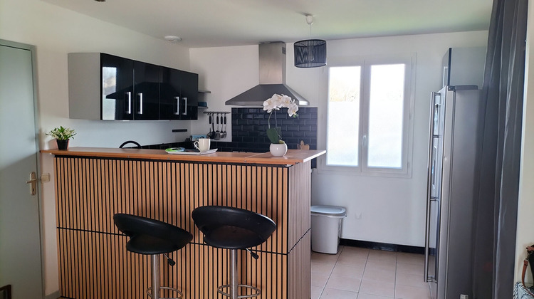 Ma-Cabane - Vente Maison SAINT-COUTANT-LE-GRAND, 105 m²