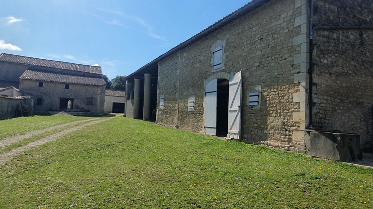 Ma-Cabane - Vente Maison Saint-Cybardeaux, 45 m²