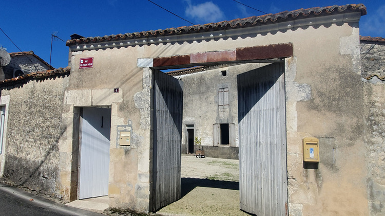 Ma-Cabane - Vente Maison Saint-Cybardeaux, 45 m²