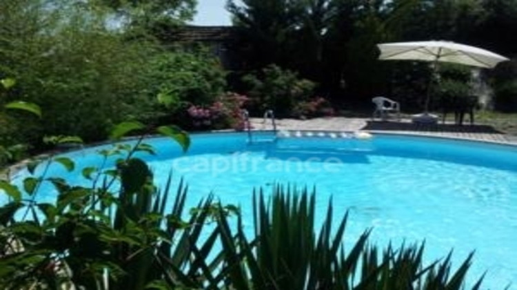 Ma-Cabane - Vente Maison SAINT CYPRIEN, 466 m²