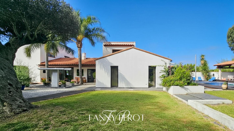 Ma-Cabane - Vente Maison SAINT CYPRIEN, 205 m²