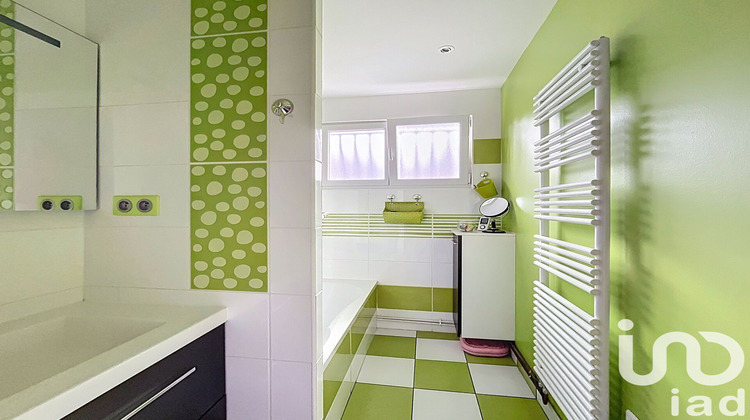 Ma-Cabane - Vente Maison Saint-Cyr-Au-Mont-d'Or, 134 m²