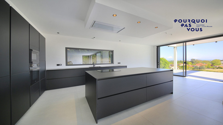 Ma-Cabane - Vente Maison Saint-Cyr-au-Mont-d'Or, 200 m²
